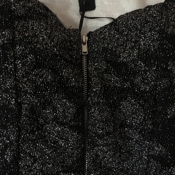 Sparkly padded tank top with zipper - size small - Picture 3 of 8